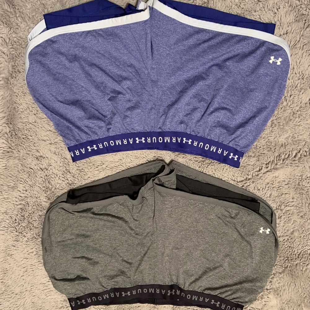 Under armour shorts - XL